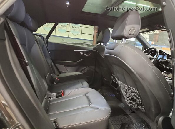 WA1FVAF16MD016939 2021 AUDI Q8 Gray Սալոնի հետևի տեսք