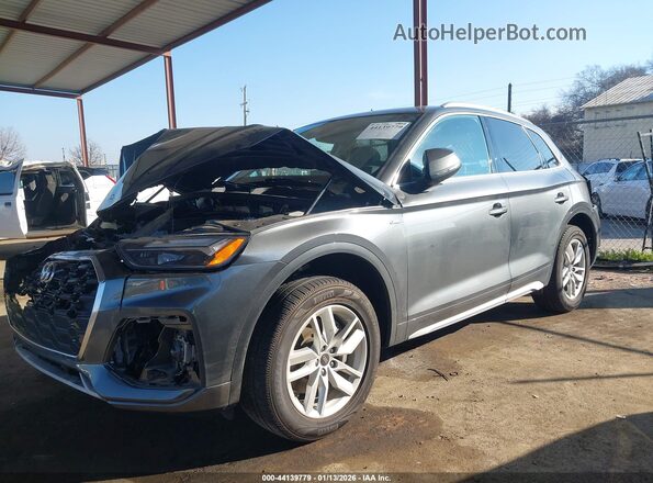 WA1GAAFY9P2183048 2023 AUDI Q5 Gray წინა მარცხენა ხედი სამი მეოთხედიდან