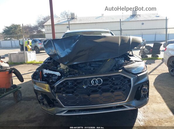 WA1GAAFY9P2183048 2023 AUDI Q5 Gray წინა ხედი