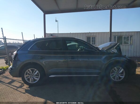WA1GAAFY9P2183048 2023 AUDI Q5 Gray სალონის 360-გრადუსიანი ხედი