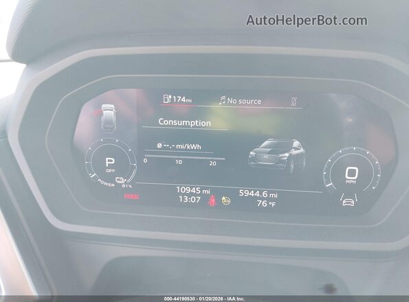 WA1H2BFZ9NP014423 2022 AUDI Q4 Черный 