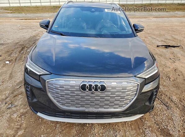 WA1J2BFZ1NP052570 2022 AUDI Q4 Black Vista frontal