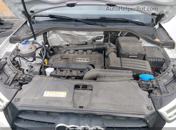 WA1JCCFS0JR023808 2018 AUDI Q3 White Вид ззаду