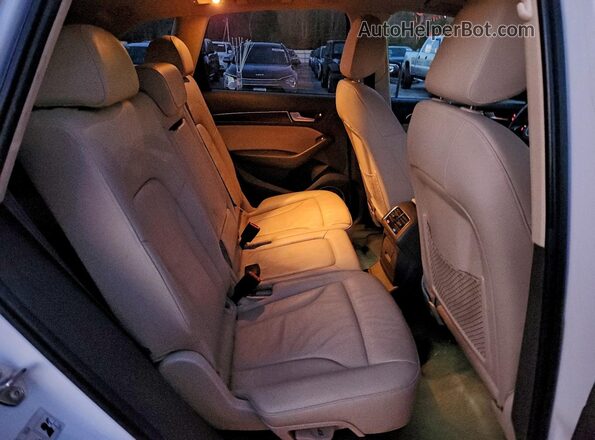 WA1L2AFP6GA141445 2016 AUDI Q5 White უკანა სავარძლების ხედი