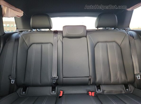 WA1L2BFZ2PP045641 2023 AUDI Q4 Black Vista de los asientos traseros
