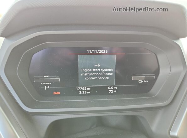 WA1L2BFZ2PP045641 2023 AUDI Q4 Black Vista del cuadro de instrumentos