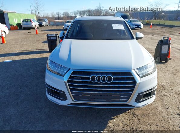 WA1LAAF72KD003363 2019 AUDI Q7 Белый Вид задней части салона