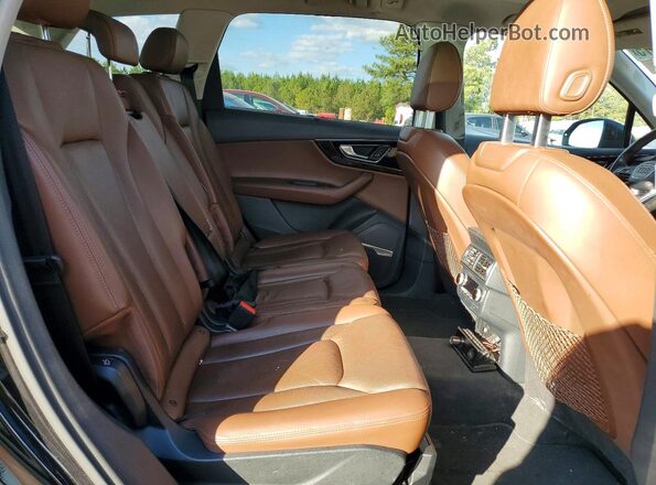 WA1LAAF73HD021802 2017 AUDI Q7 Black Rear interior view