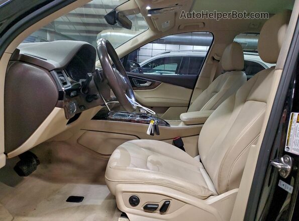 WA1LAAF78JD043848 2018 AUDI Q7 Black Widok wnętrza z przodu