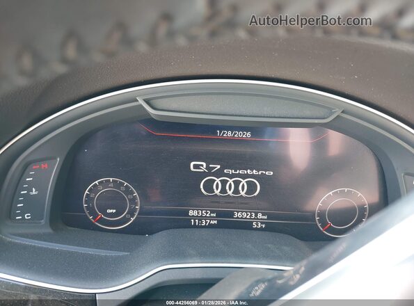 WA1LAAF79JD000698 2018 AUDI Q7 Черный Вид задних сидений
