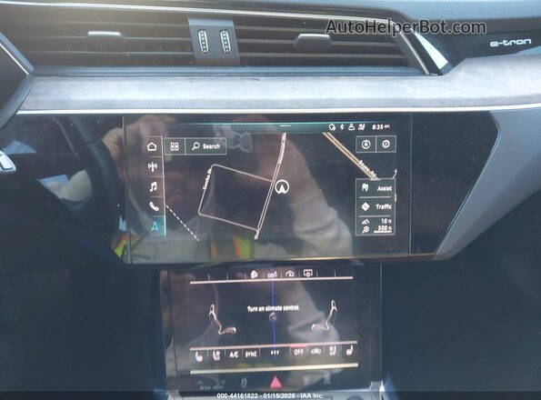 WA1LAAGE2KB023217 2019 AUDI E-TRON Белый 