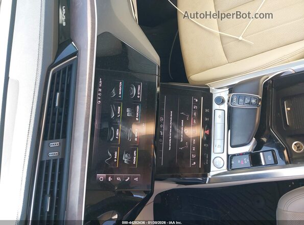 WA1LABGE3KB022325 2019 AUDI E-TRON Black Dashboard view
