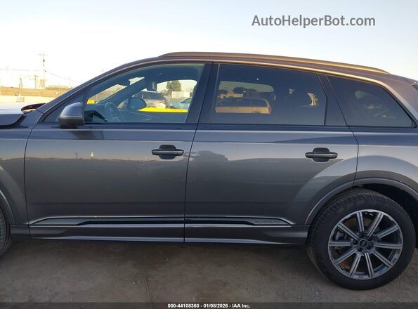 WA1LCBF74PD019779 2023 AUDI Q7 Gray Widok wnętrza 360 stopni