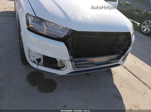 WA1LHAF77HD051185 2017 AUDI Q7 White Front view