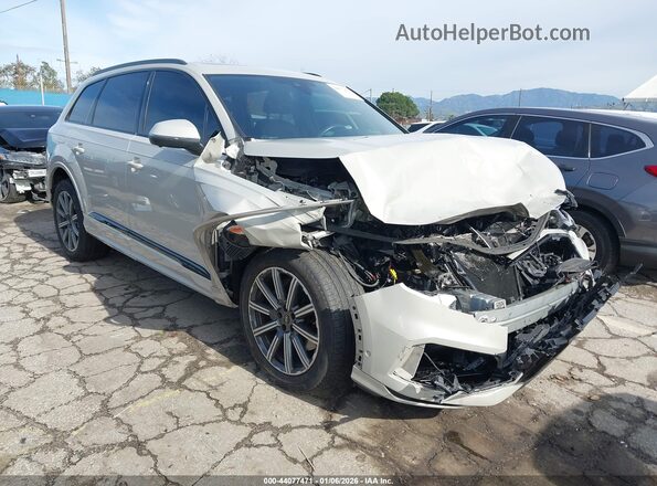 WA1LJBF76ND009242 2022 AUDI Q7 Серый Передняя правая четверть
