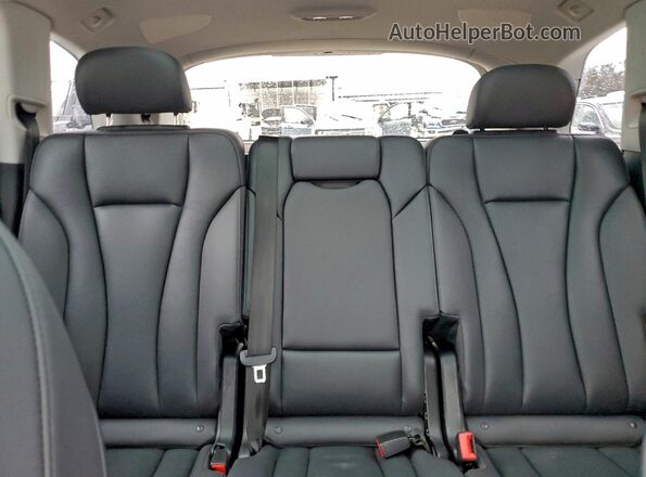 WA1LXBF71PD005763 2023 AUDI Q7 Белый Вид задних сидений