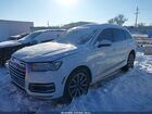 2018 Audi Q7 3.0t Premium Белый vin: WA1VAAF75JD013344