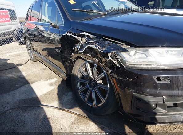 WA1VAAF79HD019206 2017 AUDI Q7 Черный Вид спереди