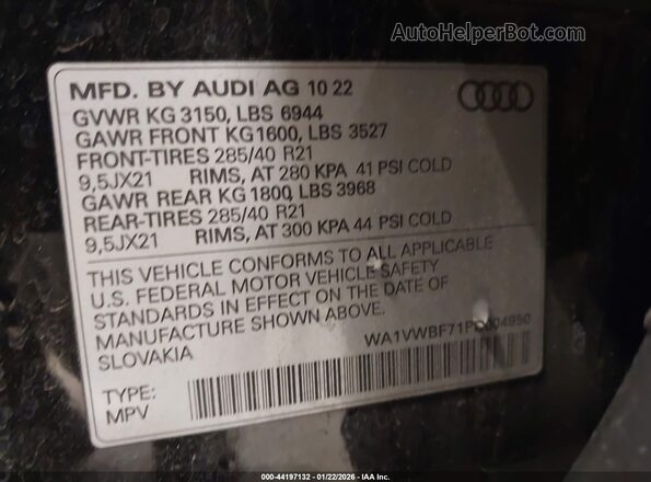 WA1VWBF71PD004950 2023 AUDI SQ7 Black Շարժիչի բաժամունքի տեսք