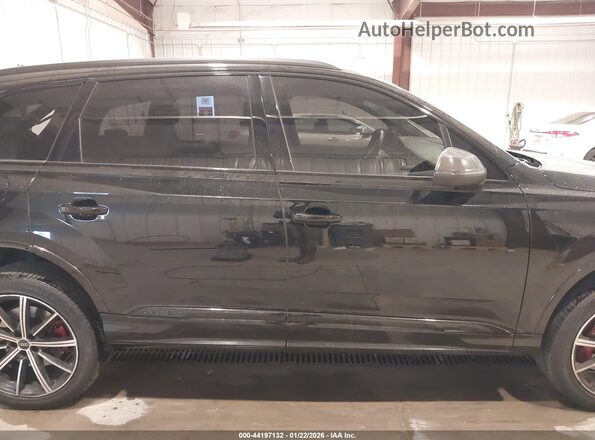 WA1VWBF71PD004950 2023 AUDI SQ7 Black Սալոնի 360 աստիճան տեսք