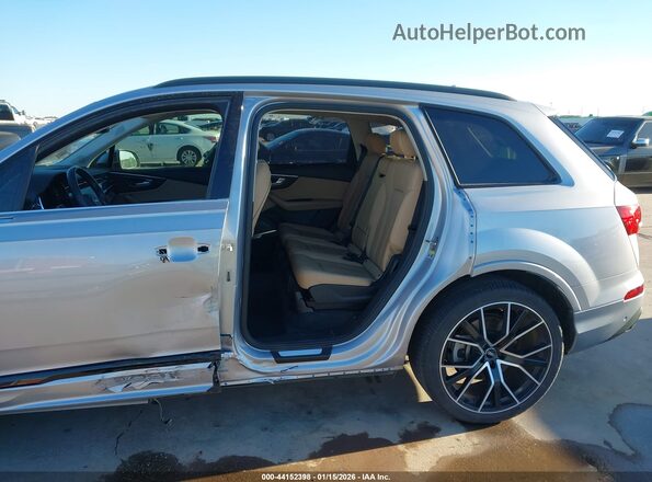 WA1VXAF7XLD006178 2020 AUDI Q7 Серебряный Вид спереди