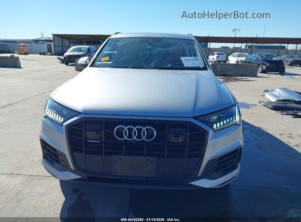 WA1VXAF7XLD006178 2020 AUDI Q7 Серебряный Вид задней части салона