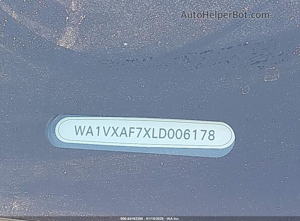 WA1VXAF7XLD006178 2020 AUDI Q7 Серебряный 