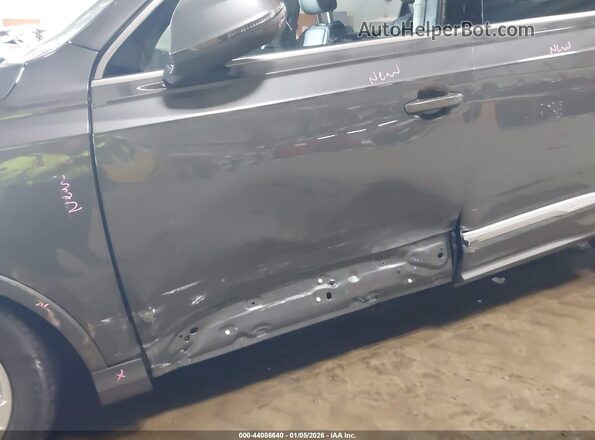 WA1VXBF72PD000063 2023 AUDI Q7 Серый Вид спереди