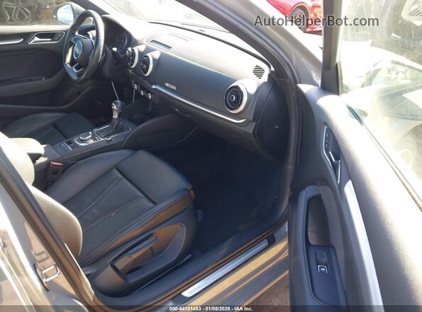 WAUAUGFF2LA095458 2020 AUDI OTHER Серый Вид салона спереди