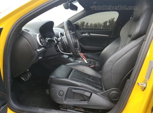 WAUB1GFF0H1056372 2017 AUDI S3 Yellow Widok wnętrza z przodu