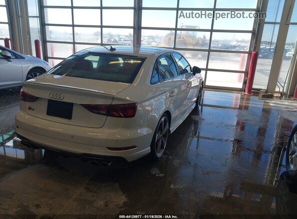 WAUB1GFF4KA102924 2019 AUDI S3 Белый Задняя правая четверть
