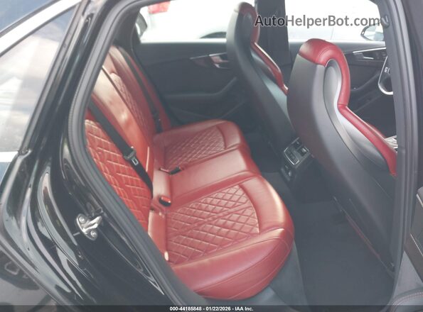 WAUB4AF42KA003943 2019 AUDI S4 Black Widok naklejki z numerem VIN