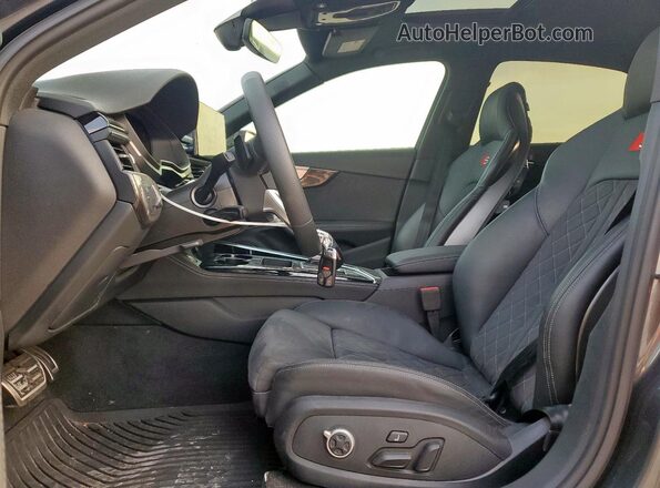 WAUB4AF4XPA009948 2023 AUDI S4 Purple Widok wnętrza z przodu