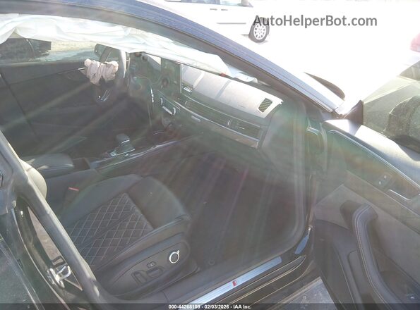 WAUB4CF56MA018551 2021 AUDI S5 Black Widok wnętrza z przodu