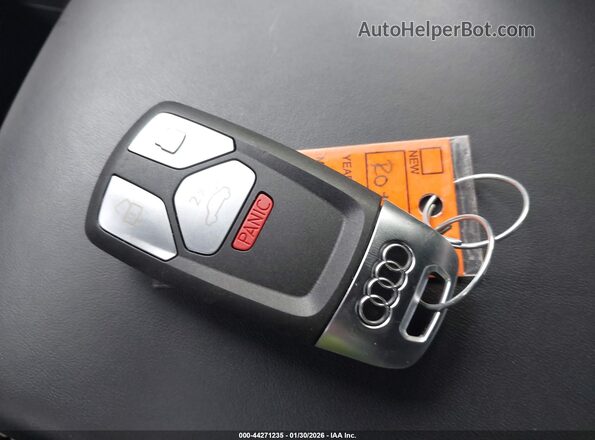 WAUC4CF50PA057483 2023 AUDI S5 Белый Вид панели приборов