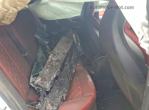 WAUC4CF52NA012638 2022 AUDI S5 Белый Вид задних сидений
