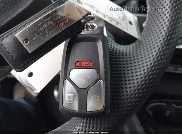 WAUC4CF59PA068885 2023 AUDI S5 Зеленый Вид панели приборов