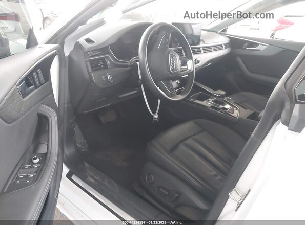 WAUCBCF5XPA034217 2023 AUDI OTHER White Widok wnętrza z przodu