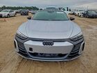 2023 Audi E-tron Gt Premium Plus Серебряный vin: WAUCJBFWXP7008137