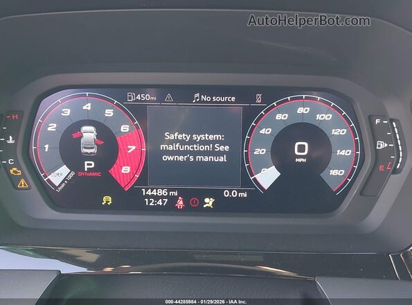 WAUGUDGY6SA058422 2025 AUDI OTHER Черный Вид задних сидений