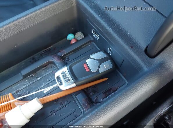 WAUTNAF5XKA079565 2019 AUDI OTHER Black Vista del salpicadero