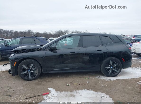 WB523CF04RCN76514 2024 BMW IX Black Widok wnętrza 360 stopni