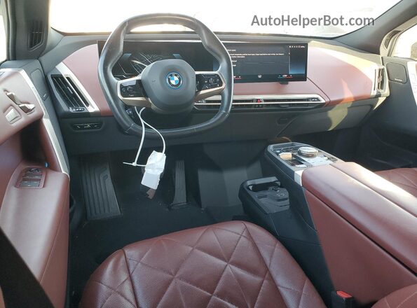 WB523CF07NCJ69751 2022 BMW IX Черный Вид панели приборов