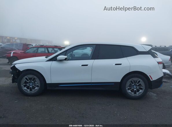 WB523CF0XPCL85595 2023 BMW IX White 