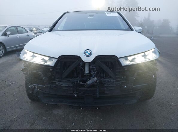 WB523CF0XPCL85595 2023 BMW IX White Rear interior view