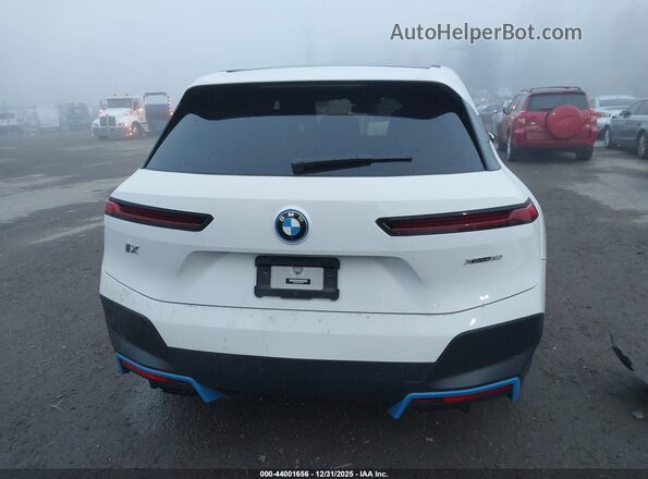 WB523CF0XPCL85595 2023 BMW IX White 