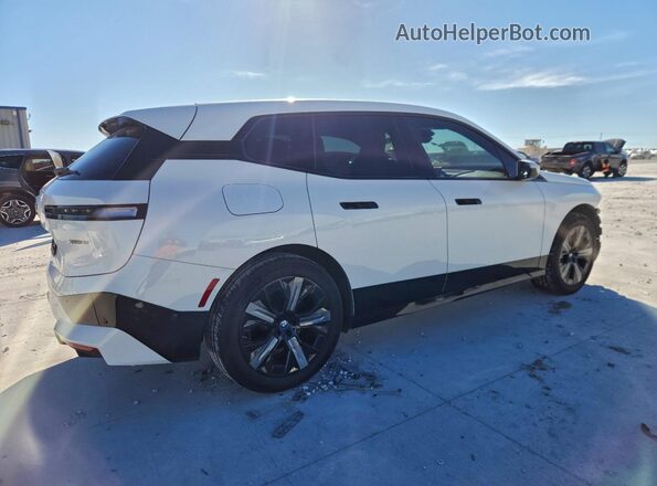 WB523CF0XPCM04324 2023 BMW IX White Задня права чверть
