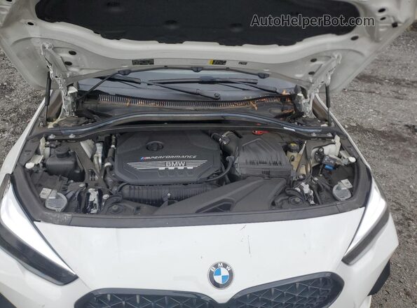 WBA13AL04M7H01022 2021 BMW M2 Белый Вид задней части салона