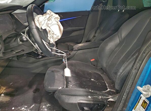 WBA13AL05R7N10648 2024 BMW M2 Blue Vista interior delantera