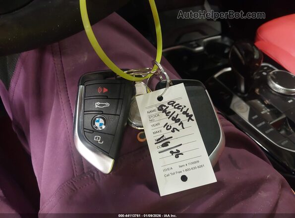 WBA13AL09R7P50835 2024 BMW M235 GRAN COUPE White Առջևի վահանակի տեսք